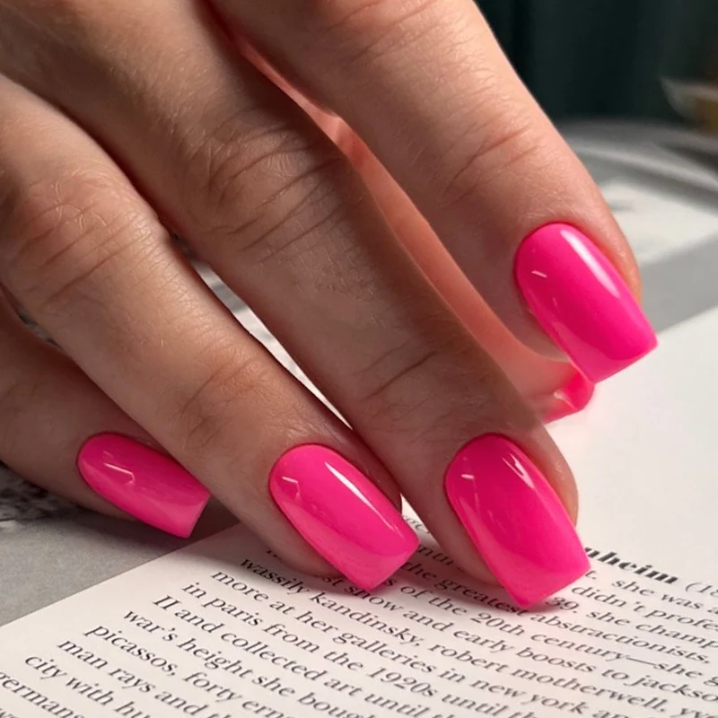 Glänzende Sternen Nagelkunst Karnz