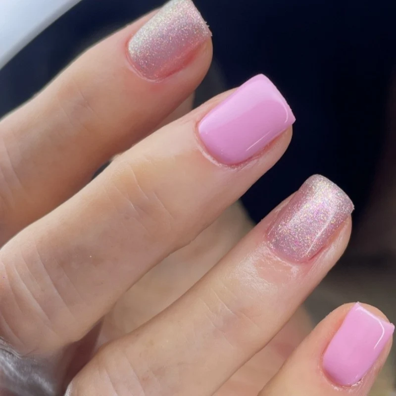 Glamouröse Acryl-Nagelverlängerungen Karnz