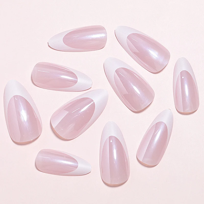 Elegante selbsthaftende Nagelspitzen Karnz
