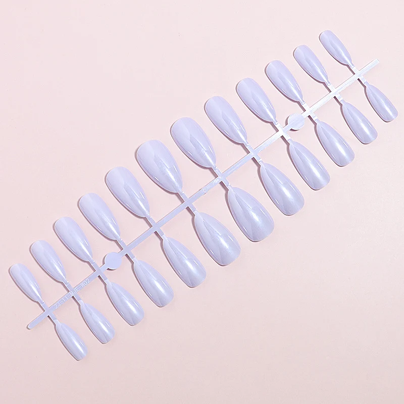 DIY Press-On Nail Tips Karnz