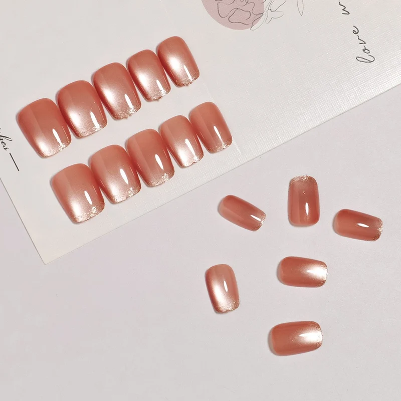 Schimmerndes Ombre Press-On Nagelset Karnz