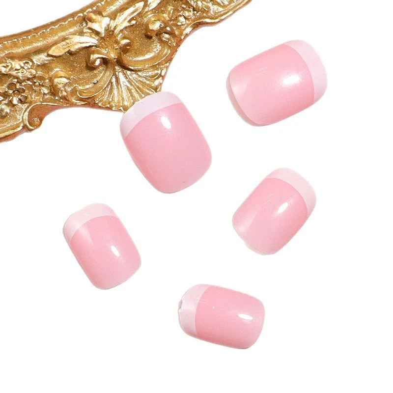 Professionelles French Tip Nagelset Karnz