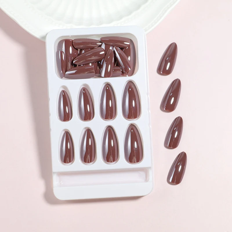 Press-On Nail Art Karnz