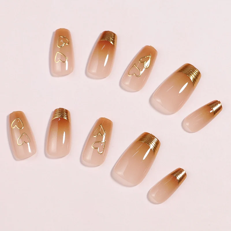 Premium Herz-Beschmückte Press-On Nagelset Karnz