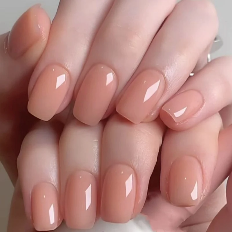 Natürlicher Glänzender Press-On Nail Set Karnz