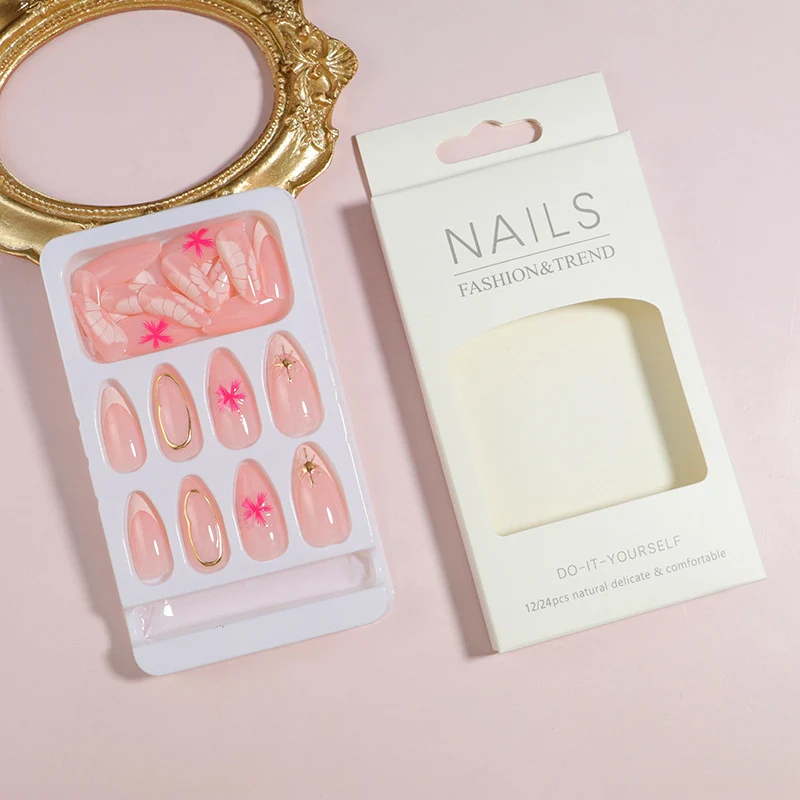 DIY Elegantes Aufklebenägel-Set Karnz