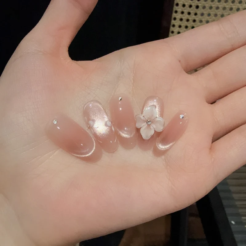 Press-On Nail Art Karnz