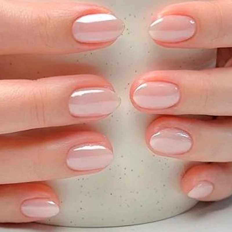 Künstliche Nagelkunst mit verspielten Punkten und Schleifen Karnz