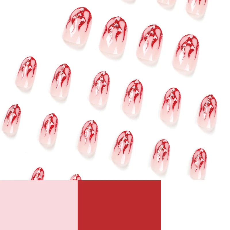 Künstliche Nagelkunst mit romantischem Herz- und Flammen-Design Karnz
