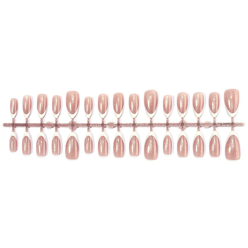 Kunstnagelset mit elegantem Glitzer-Effekt Karnz