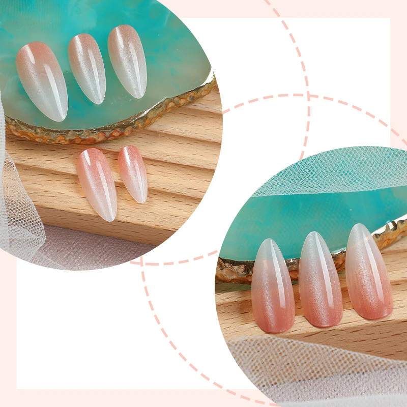 Kunstnagelset mit elegantem French-Design Karnz