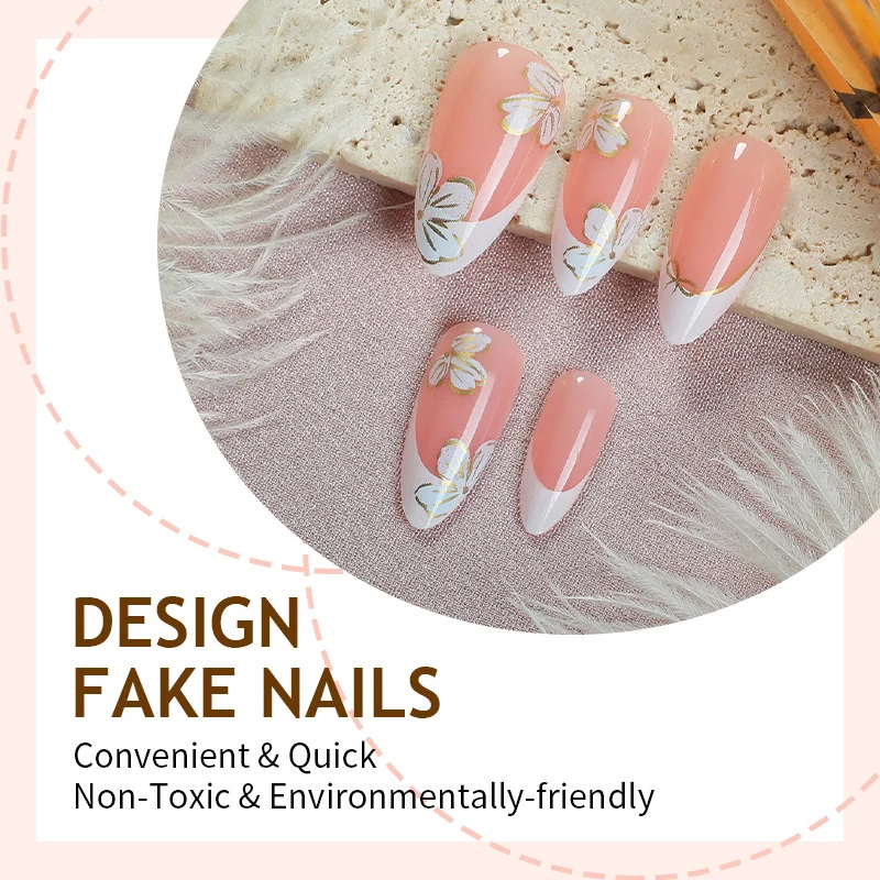 Kunstnagelset mit elegantem Blumen- und French-Tip-Design Karnz