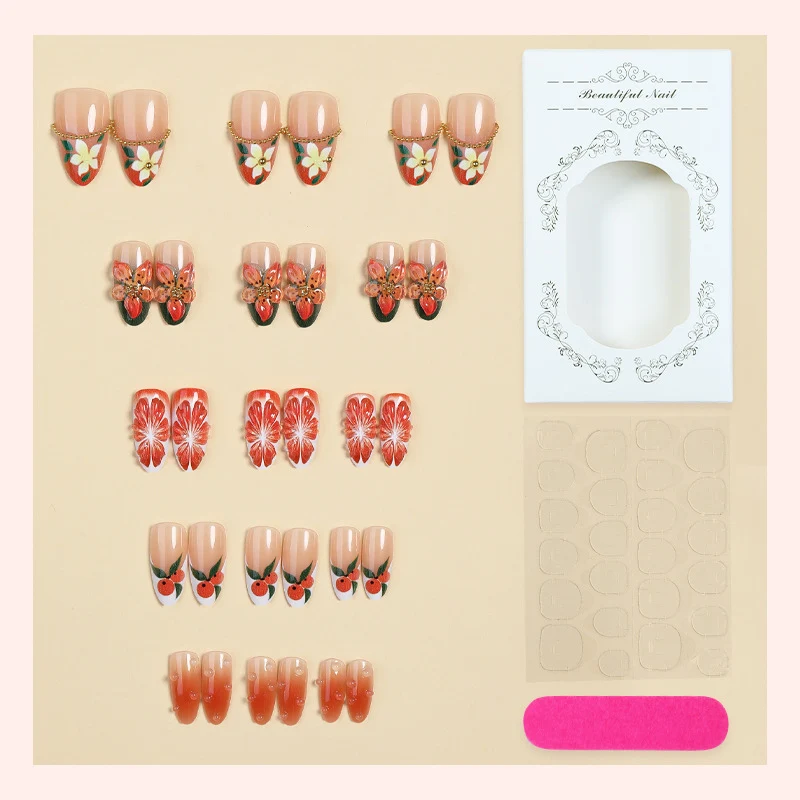 Kunstnagelset mit bunten Blumen- und Glitzerakzenten Karnz