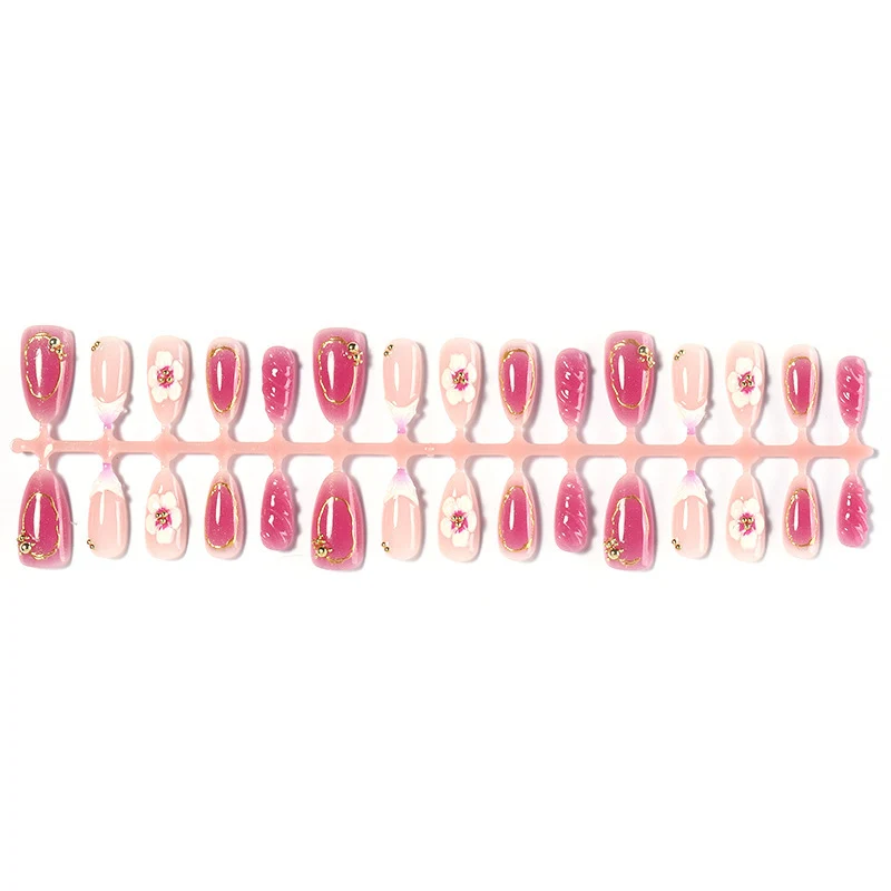 Kreatives Kunstnagelset mit verschiedenen Designs Karnz