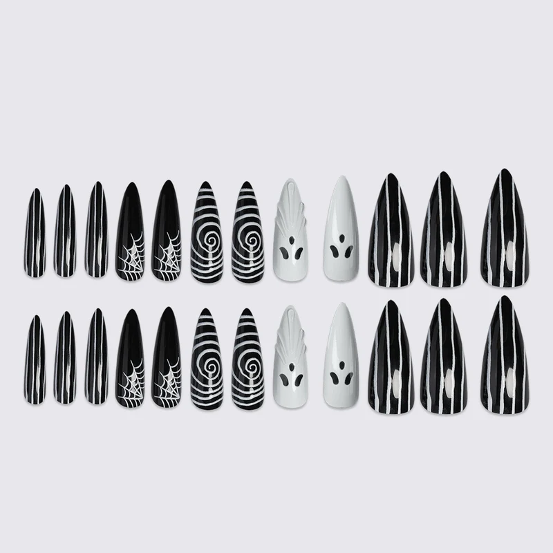 Kreatives Kunstnagelset mit gruseligen Motiven Karnz