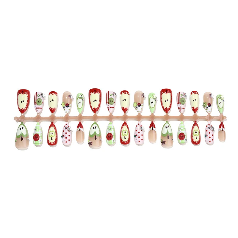 Kreatives Kunstnagelset mit festlichen Weihnachtsmotiven Karnz