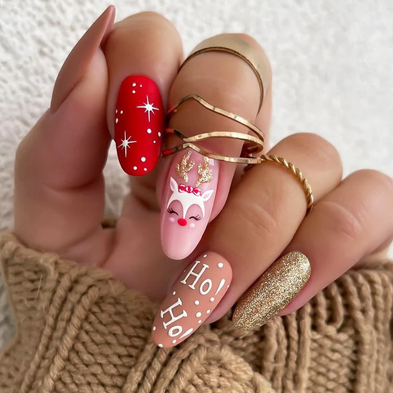 Kreatives Kunstnagelset mit festlichen Motiven Karnz