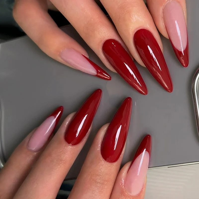 Kreatives Kunstnagelset mit elegantem Farbverlauf Karnz