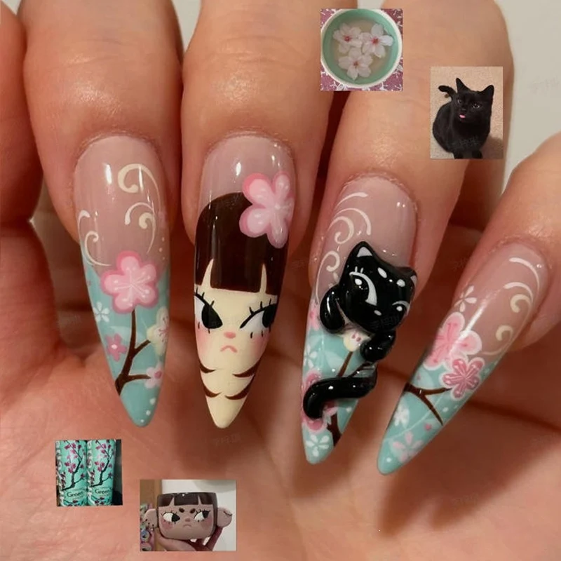 Kreatives Kunstnagelset mit bunten floralen und eleganten Designs Karnz
