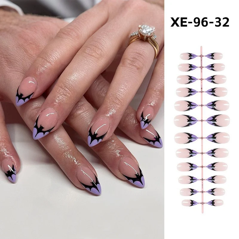 Kreatives Halloween Kunstnagelset Karnz