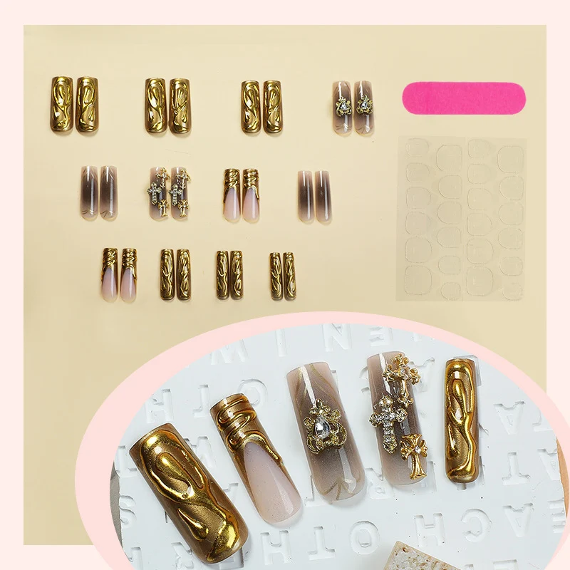 Glamouröses Nagelkunstset Karnz