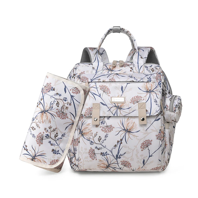 Vielseitiger multifunktionaler Wickel- und Reise-Rucksack Karnz