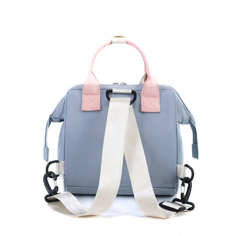 Elegante isolierte Wickeltasche Karnz