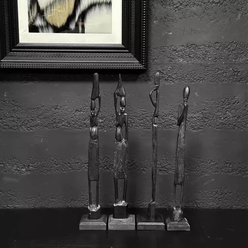 Skulpturale Figuren Set