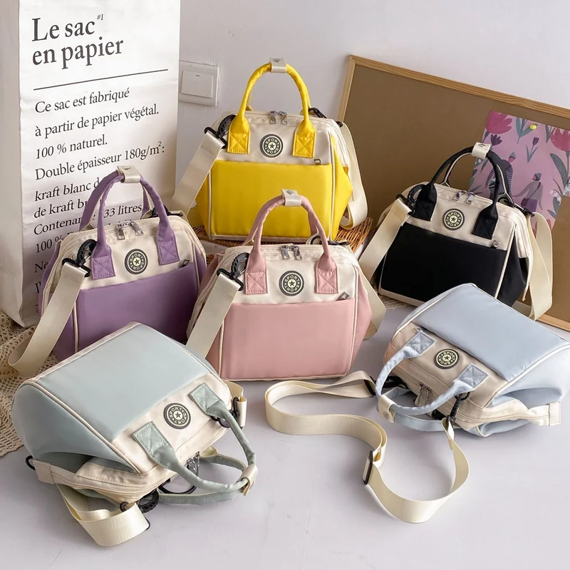 Stylische isolierte Lunchbox Karnz
