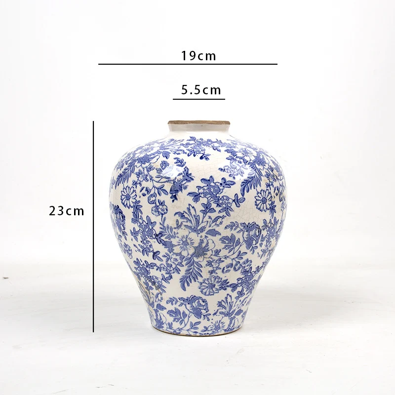 Handgefertigte Keramikvase Karnz
