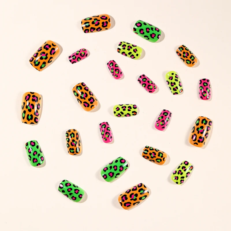 Neon Leopard Print Nagelkunst Extensions Karnz