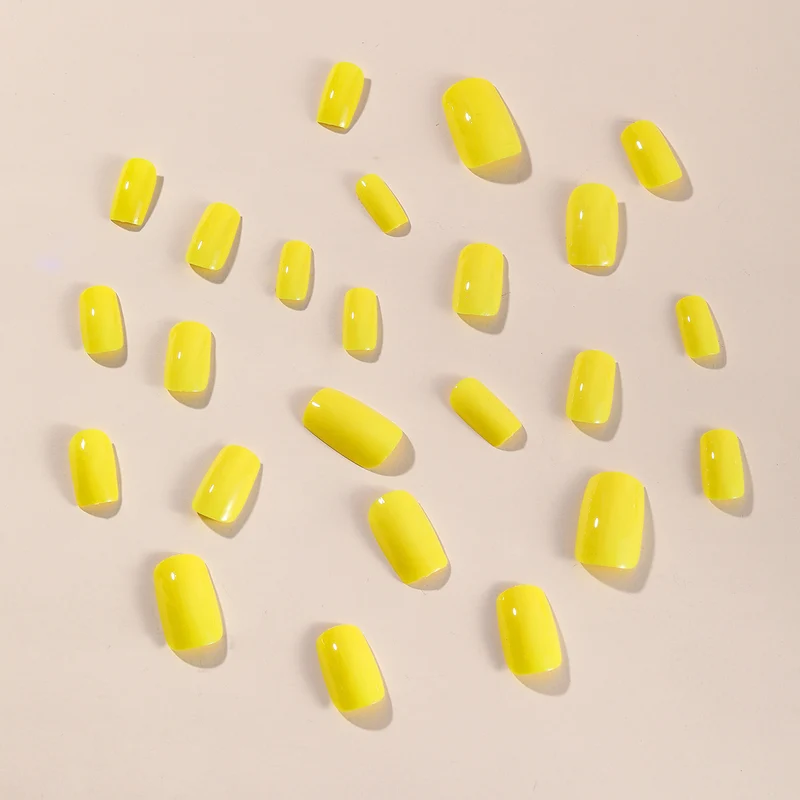 High-Shine Acryl-Nagelkunstverlängerungen Karnz