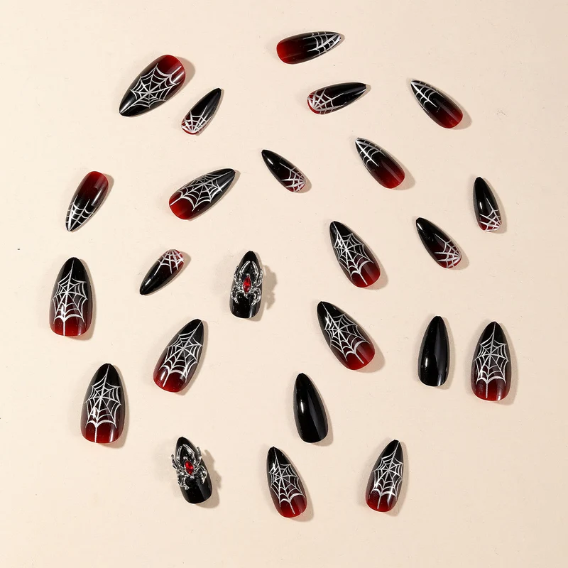 Gothic-Spinnenetz-Nail-Art-Erweiterungen Karnz