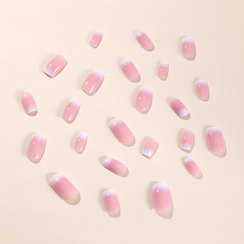 Glänzende Ombre Nagelkunst Erweiterungen Karnz