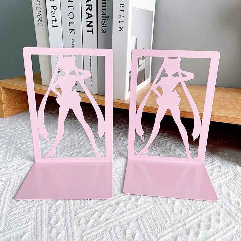 Dekorative von Anime inspirierte Buchstützen