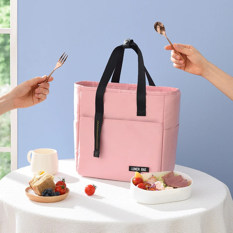 Stylische isolierte Lunch-Tasche