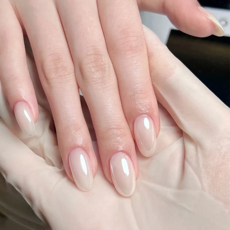 Elegante Gel Press-On Nagelverlängerungen Karnz