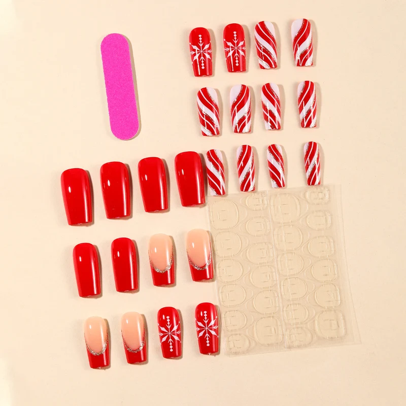 Festliches Winter-Thema Nagelkunstdesign Karnz