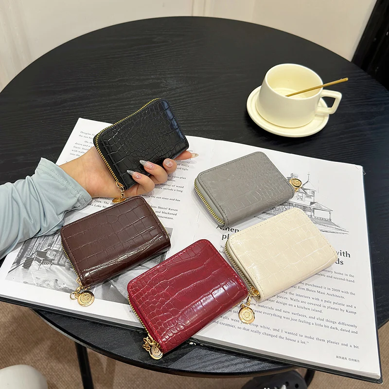 Kompakte Krokodilstruktur-Reißverschluss-Wallet