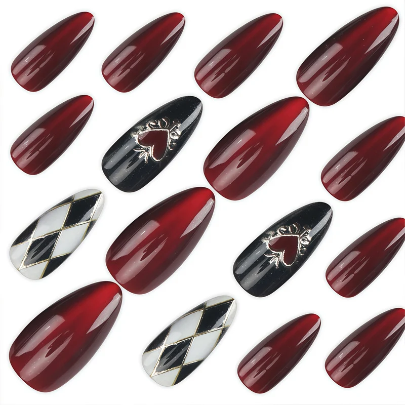 Dekorative Press-On-Nagelkunst mit einzigartigen Charakterdesigns Karnz