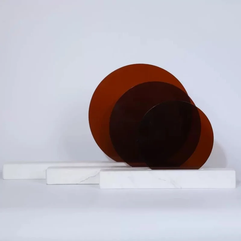 Zeitgenössische Dekorative Skulptur