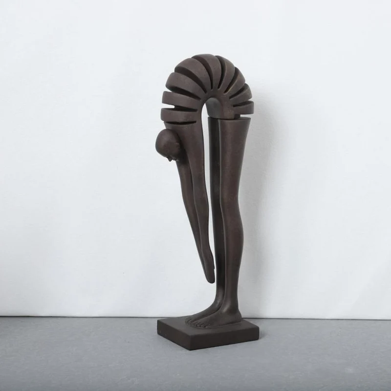 Moderne künstlerische figurative Skulptur