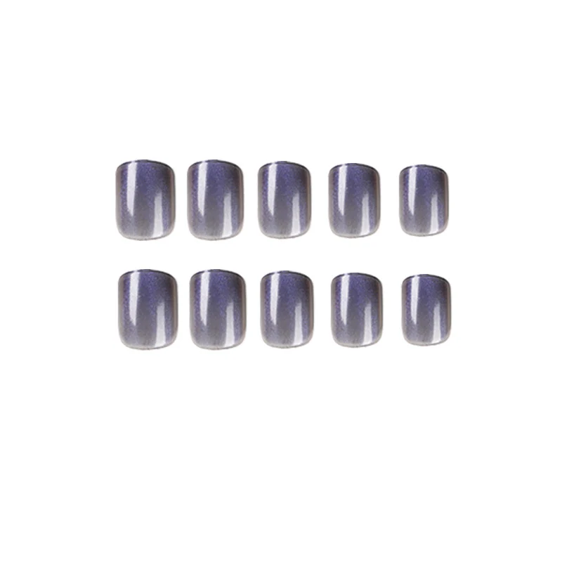 Glamouröse Nagelverlängerungen mit Glitzer-Effekt Karnz