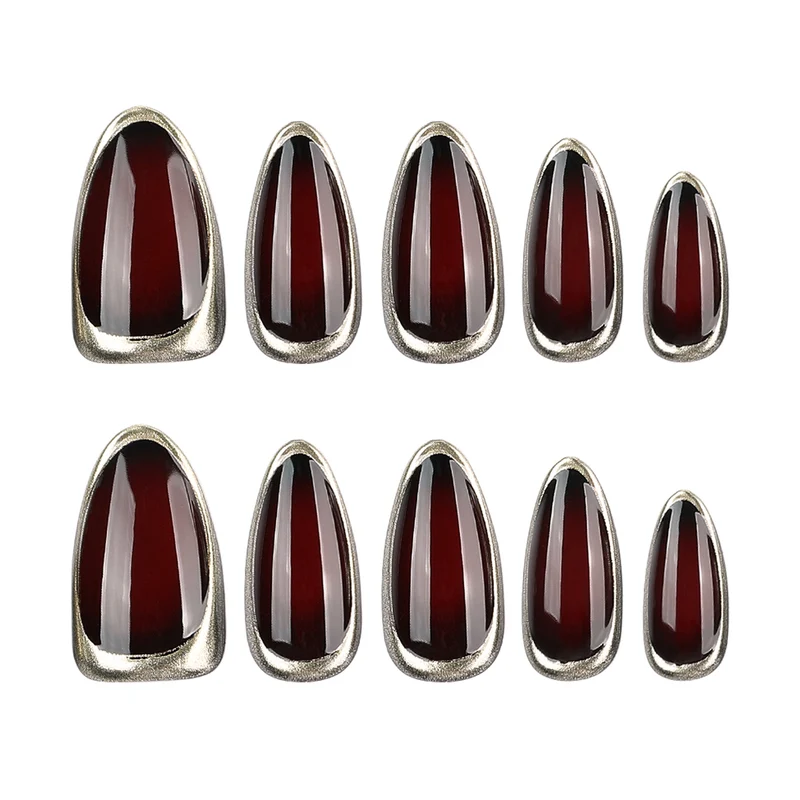 Glamouröse Nagelkunst im eleganten Design Karnz