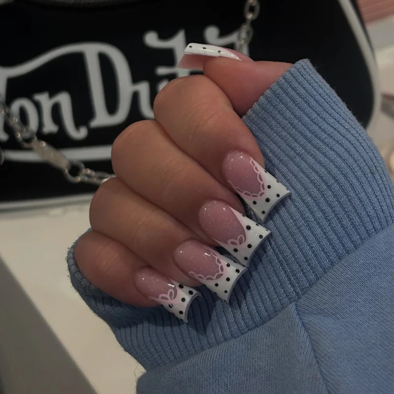 Glamouröse Künstliche Fingernägel Karnz
