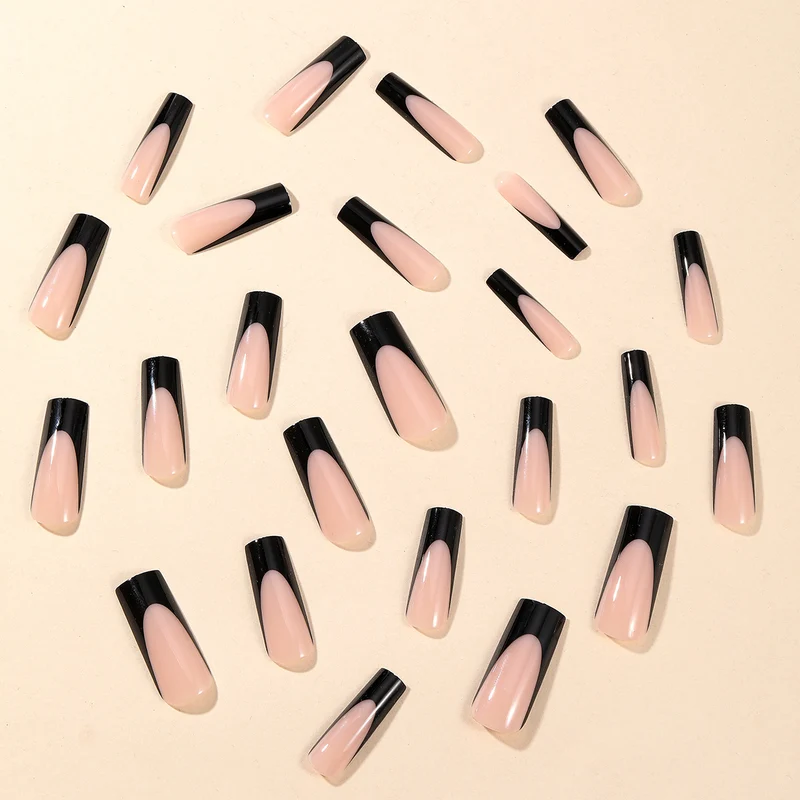 Elegante Ombre French Tip Acrylnägel Karnz