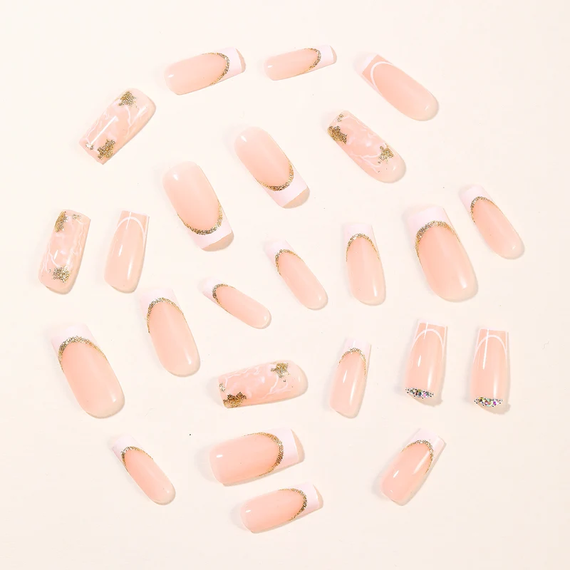 Elegante Marmor Nagelkunstverlängerungen Karnz