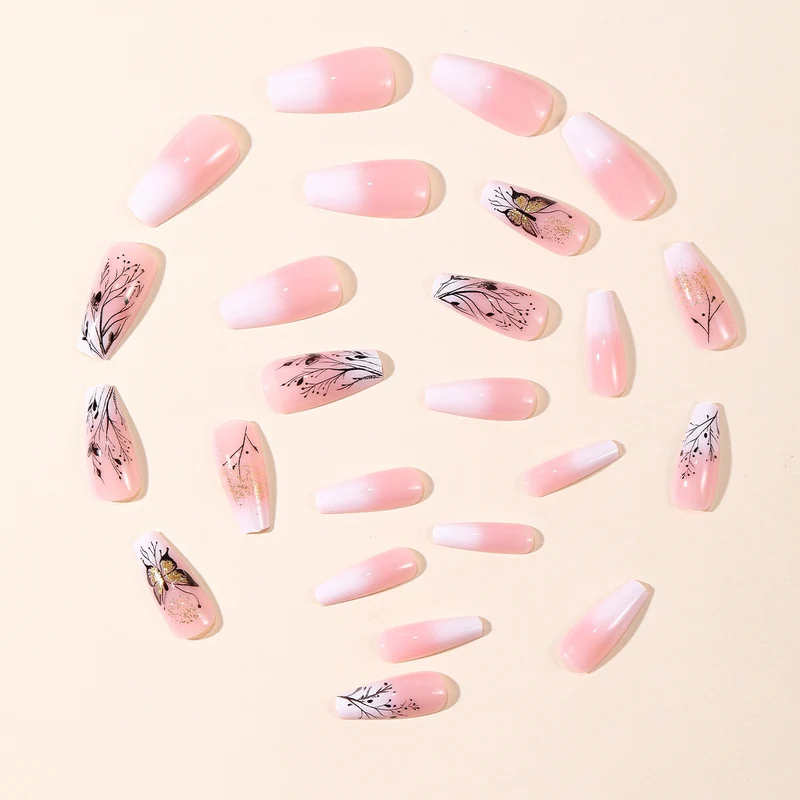 Elegante Florale Schmetterling Nagelverlängerungen Karnz