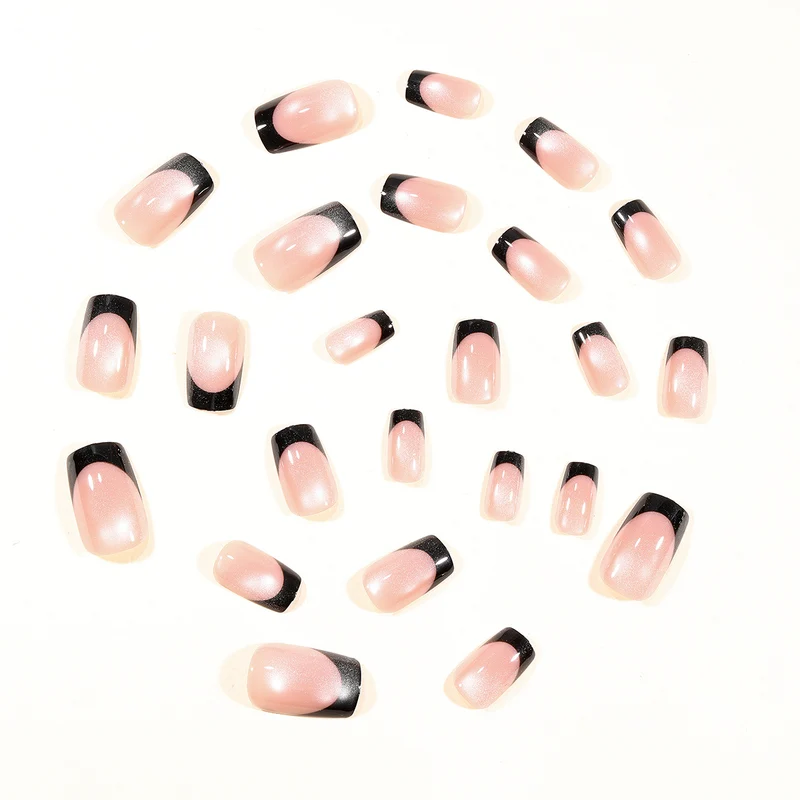 Elegante schwarzspitzen Gel-Nagelerweiterungen Karnz