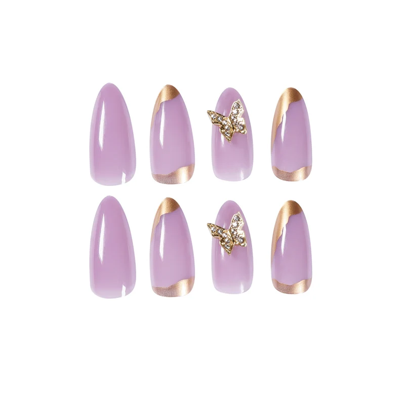 Elegante Kunstnägel mit Glitzerakzenten Karnz